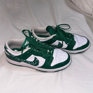 Green Nike dunks